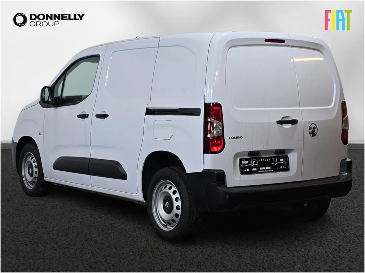 Vauxhall Combo Cargo Diesel Prime - Image 2
