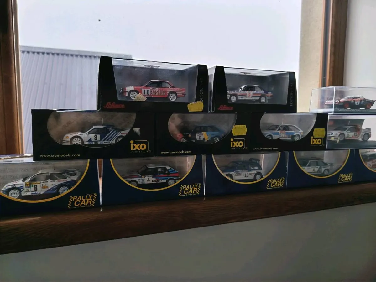 Model rally car - Image 1