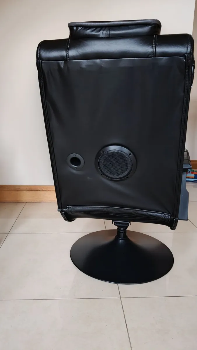XRocker Gaming Chair - Image 2