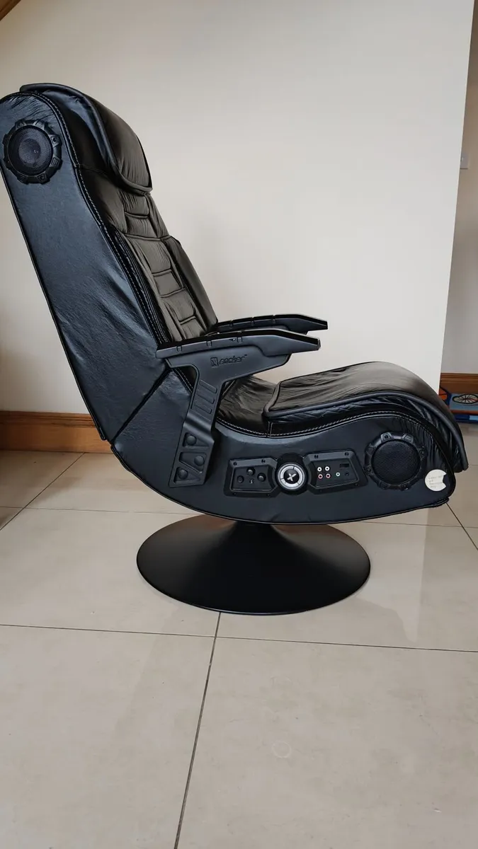 XRocker Gaming Chair - Image 3