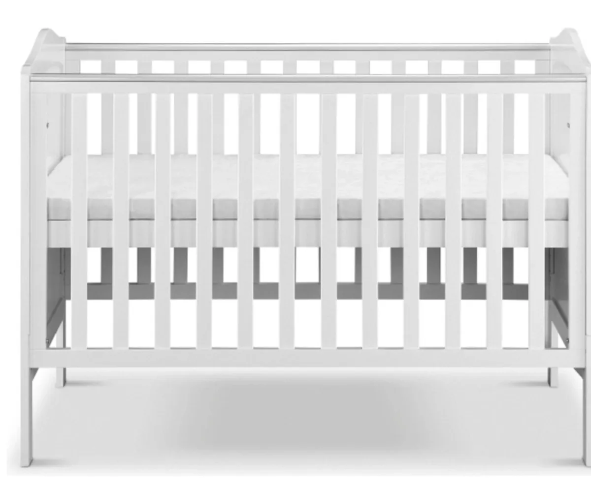 Cot bed - Image 4