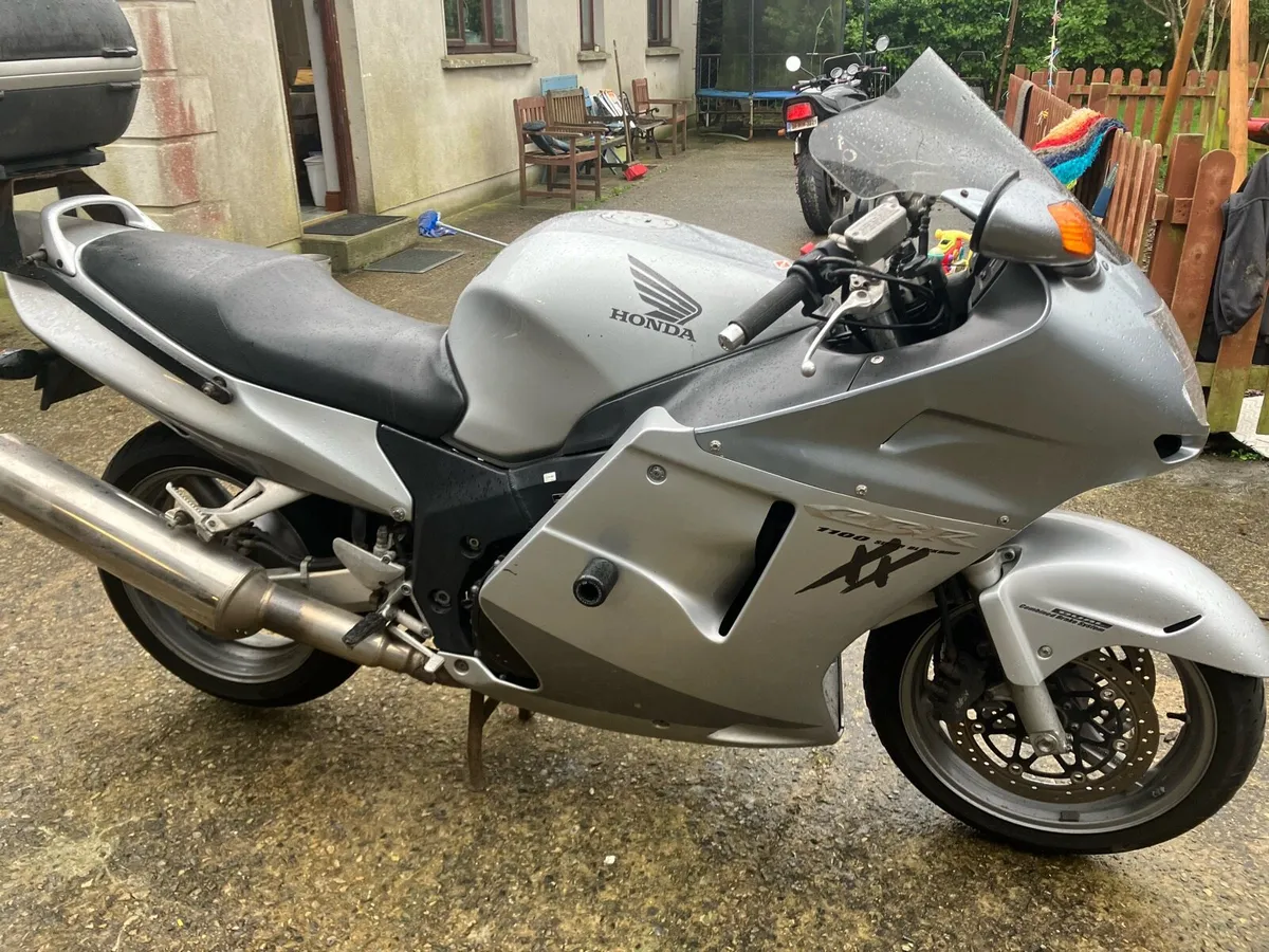 CBR1100XX5 - Image 4