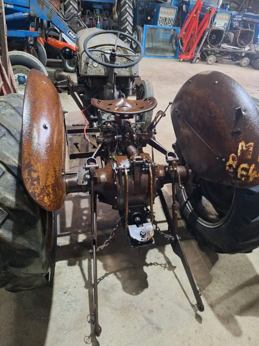 Ferguson  tvo - Image 4