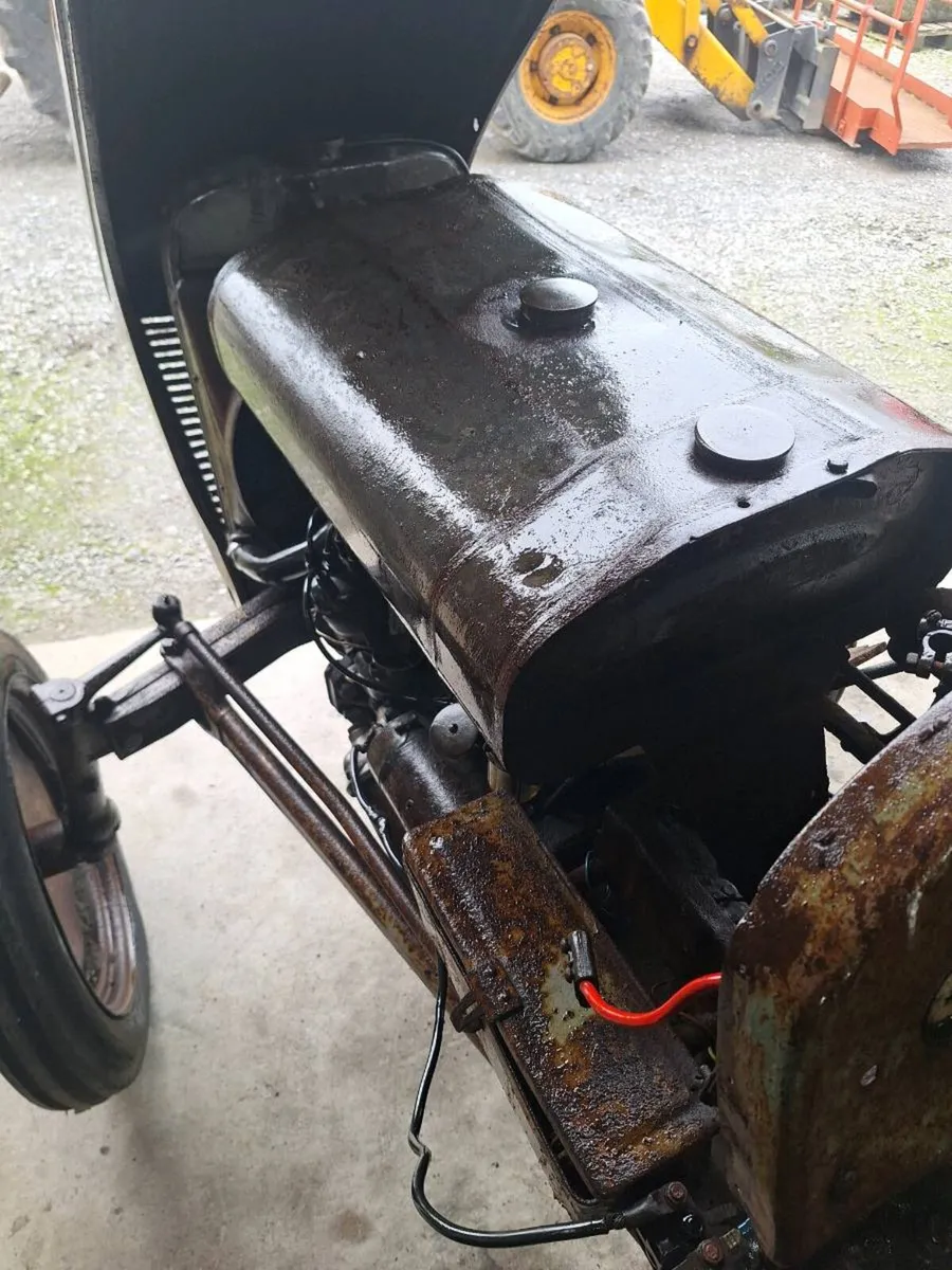 Ferguson  tvo - Image 2