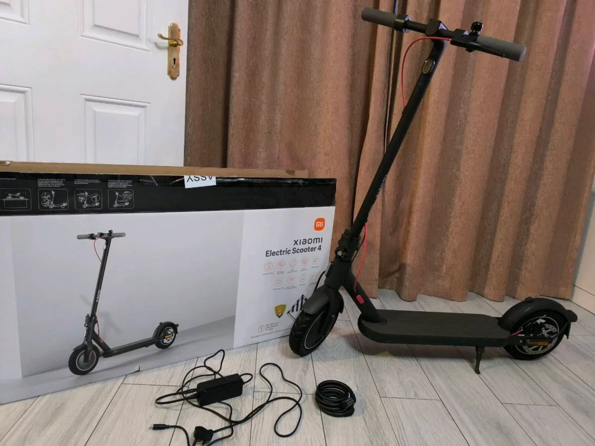 Xiaomi Electric Scooter 4 - Image 1