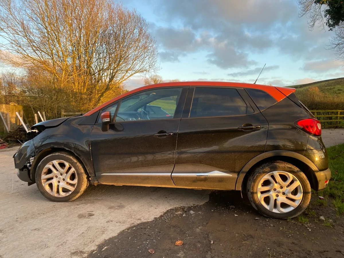 🟢2015 RENAULT CAPTUR BREAKING FOR PARTS⚠️ - Image 1