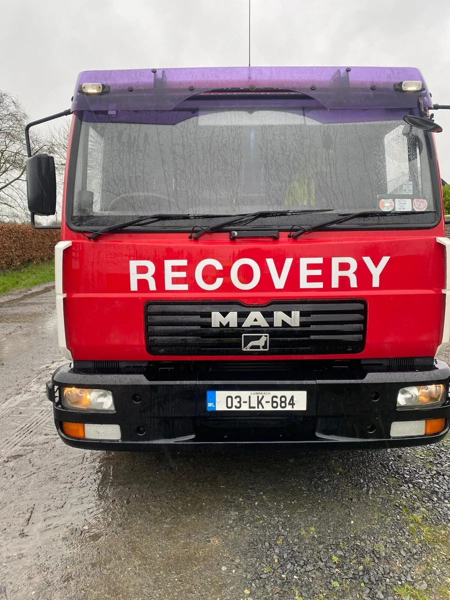 2003 Man LE12 180 Recovery Truck - Image 1