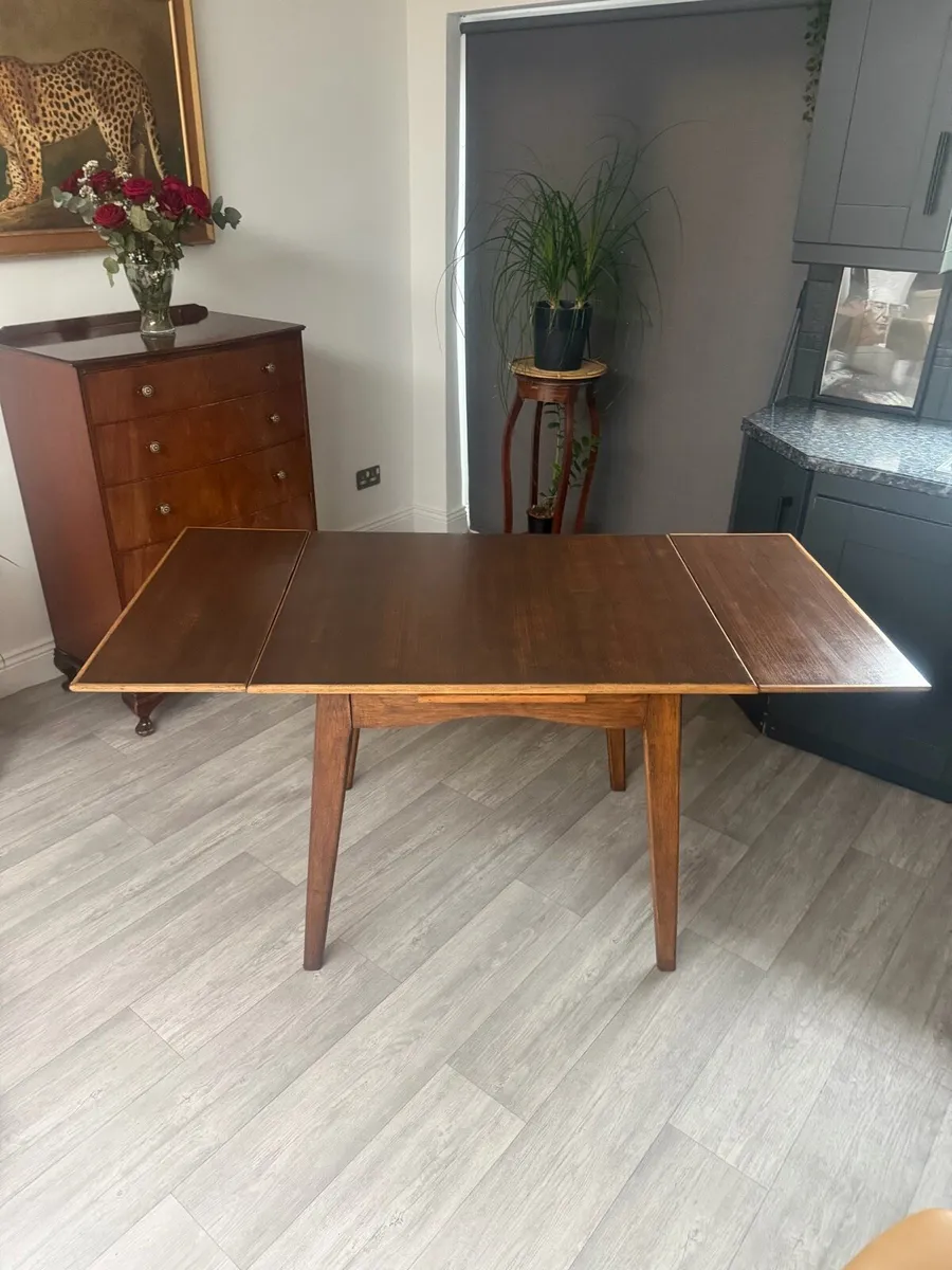 Mid Century Extendable Dining Table - Image 4