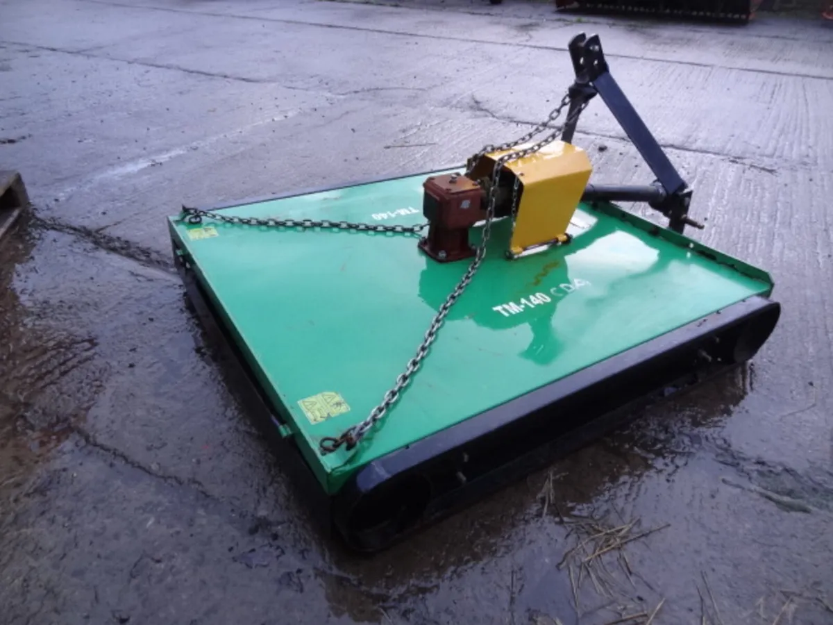 TM140 Mounted Grass Topper - Image 2