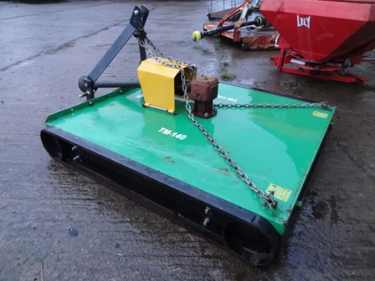 TM140 Mounted Grass Topper - Image 4