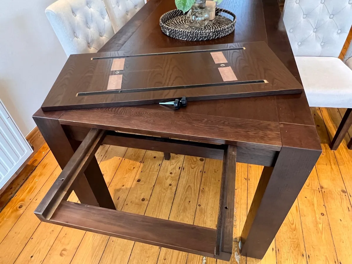 Extendable Table and 6 chairs - Image 4