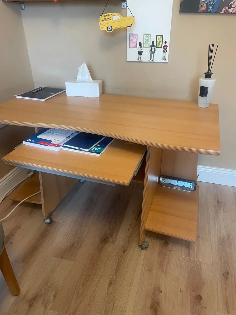 Home office Desk - Image 4