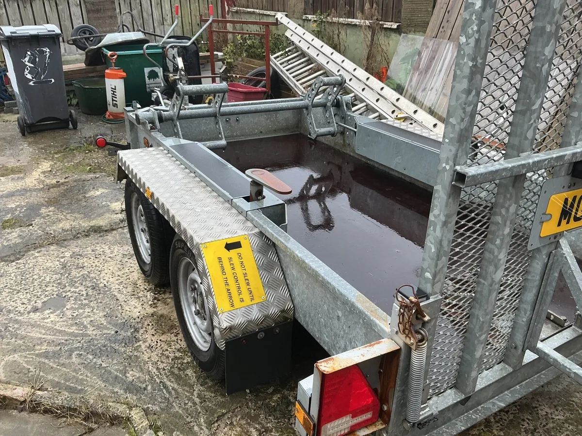 Plant trailer - Image 1