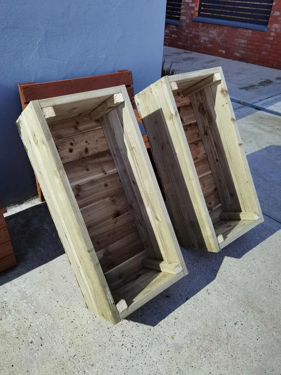 Planter box - Image 3