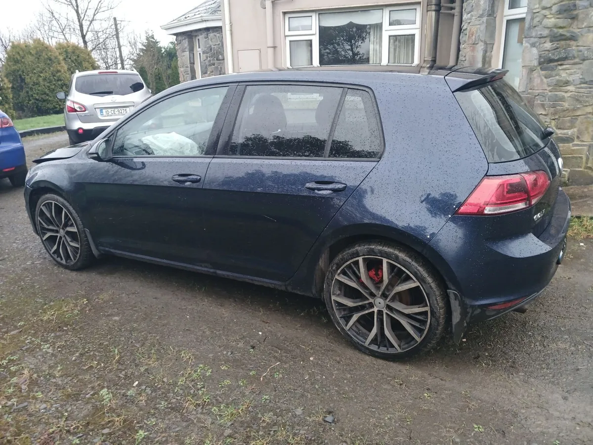 131  vw  golf    19 tdi   damaged   repairable - Image 3