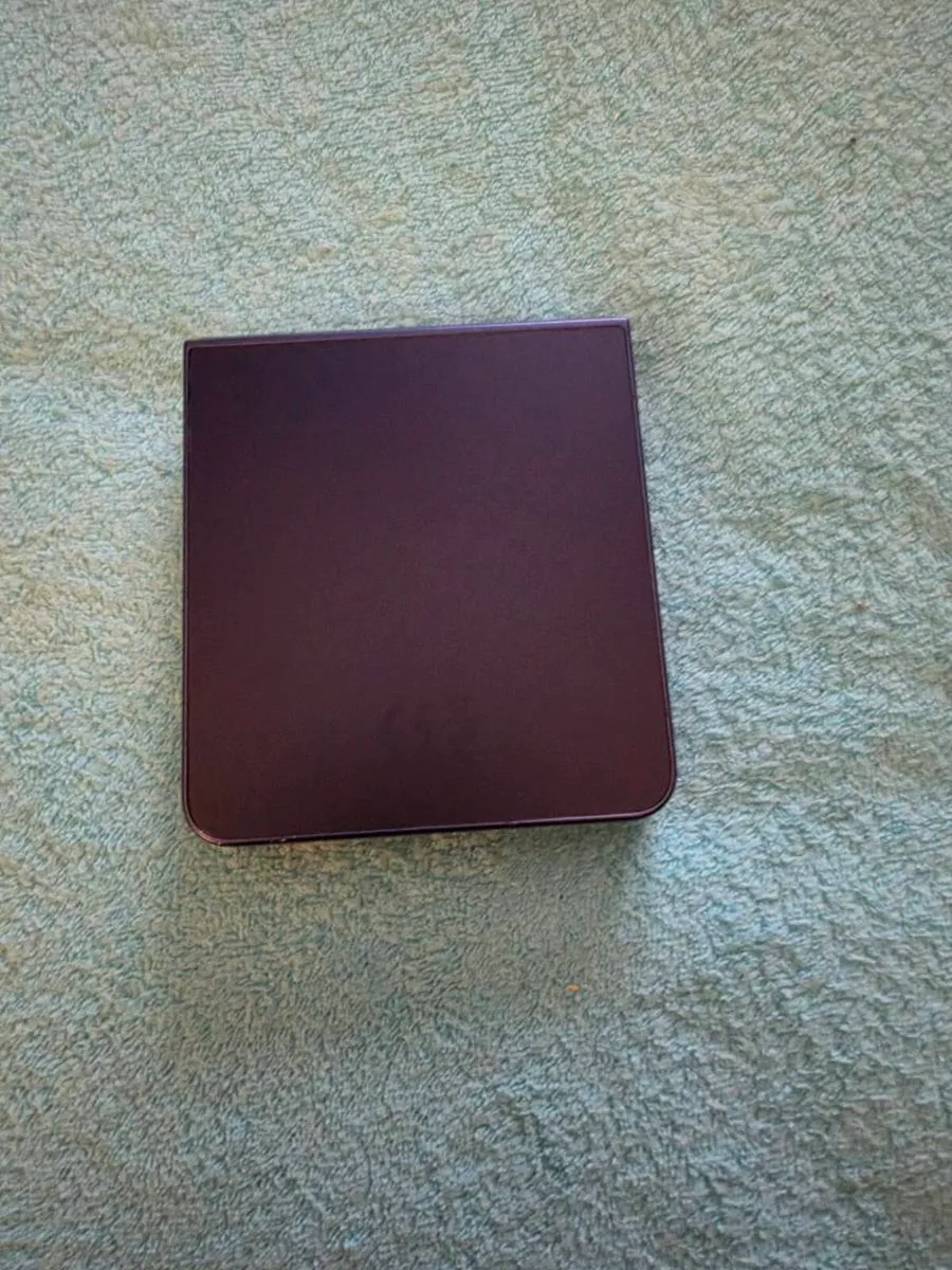 Samsung galaxy flip 7 .....512GB - Image 3