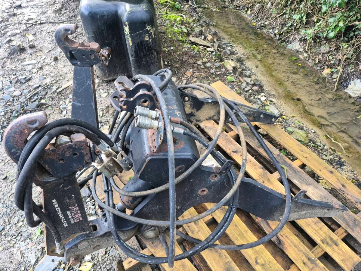 Zuidberg front linkage new holland 6070/80 - Image 3
