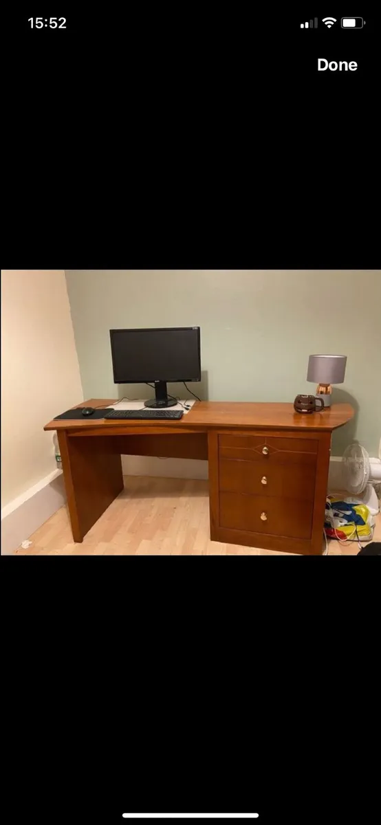 Wooden desk - Image 2