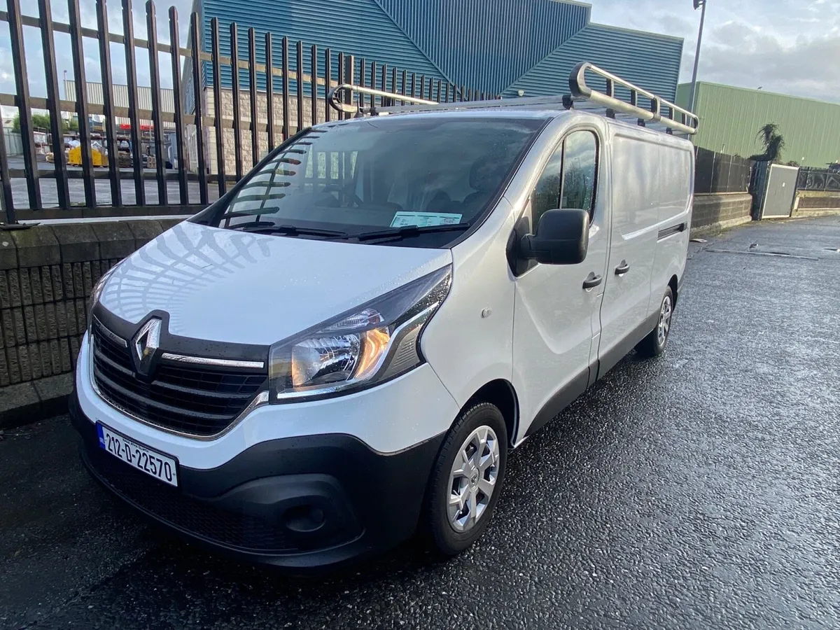 Renault Trafic 2021 LWB 2.0 120HP - Image 3