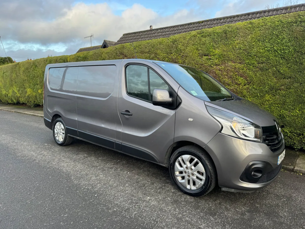 Renault Trafic sport - Image 1