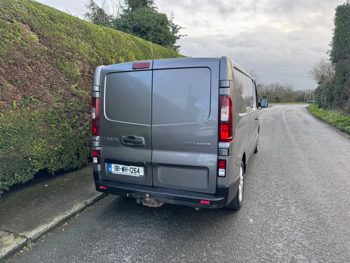 Renault Trafic sport - Image 3