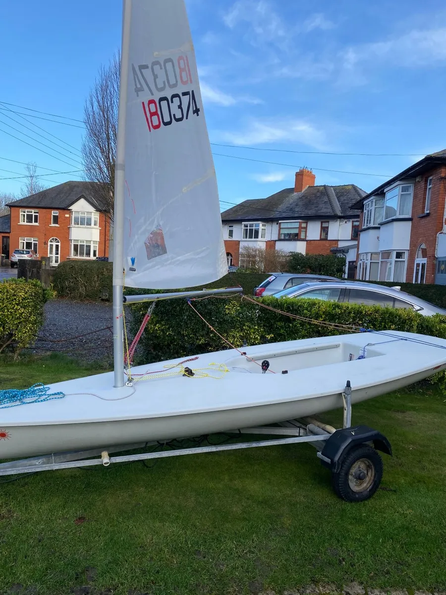 Laser dingy sail boat - Image 3