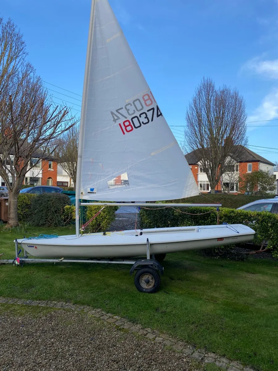 Laser dingy sail boat - Image 4