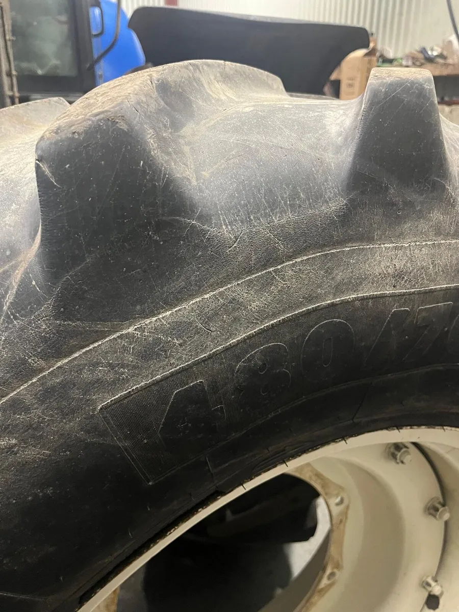 Tractor tyres - Image 2
