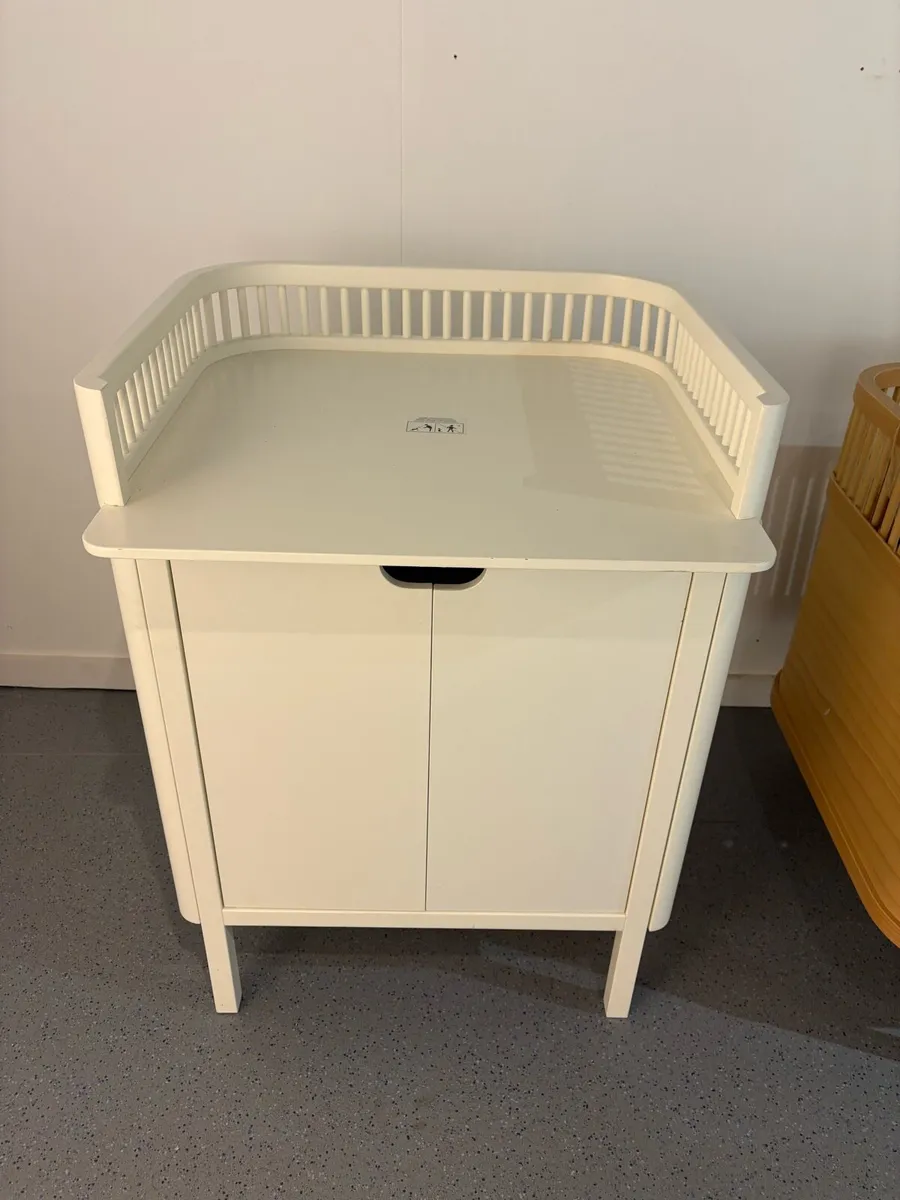 Ex display cots, changing tables, wardrobe - Image 3