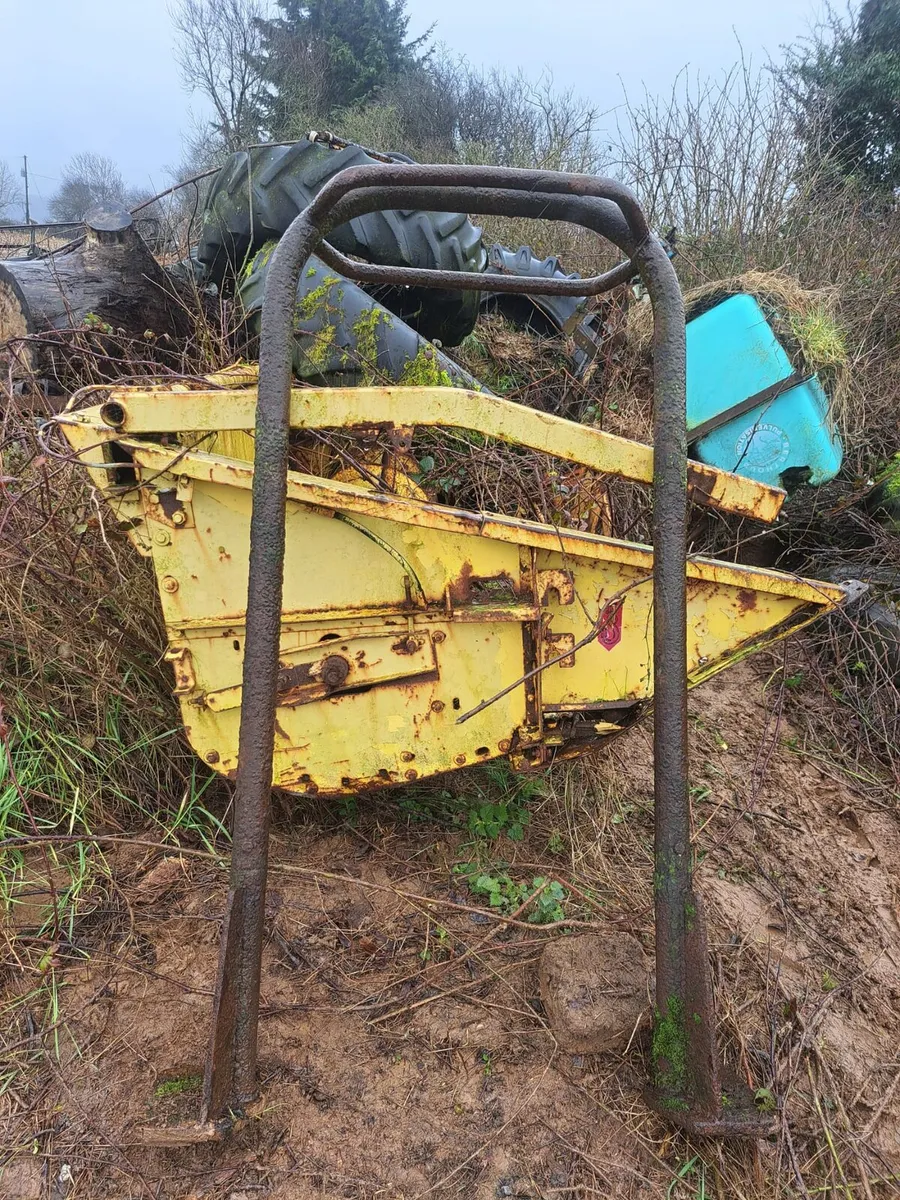 Roll bar for tractor - Image 3