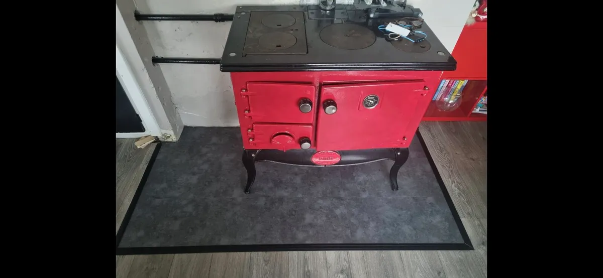 Stanley 8 solid fuel stove / range