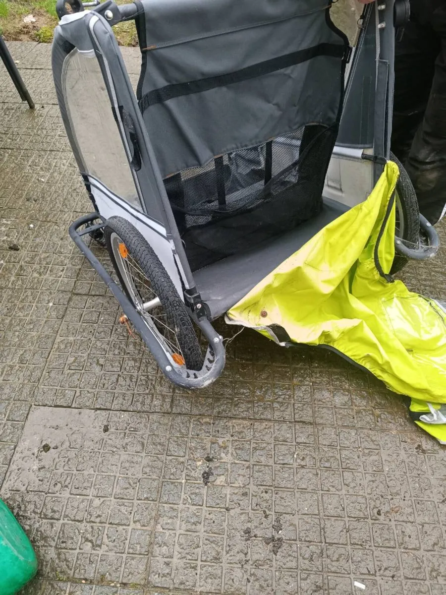 baby stroller for a bicycle - Image 4