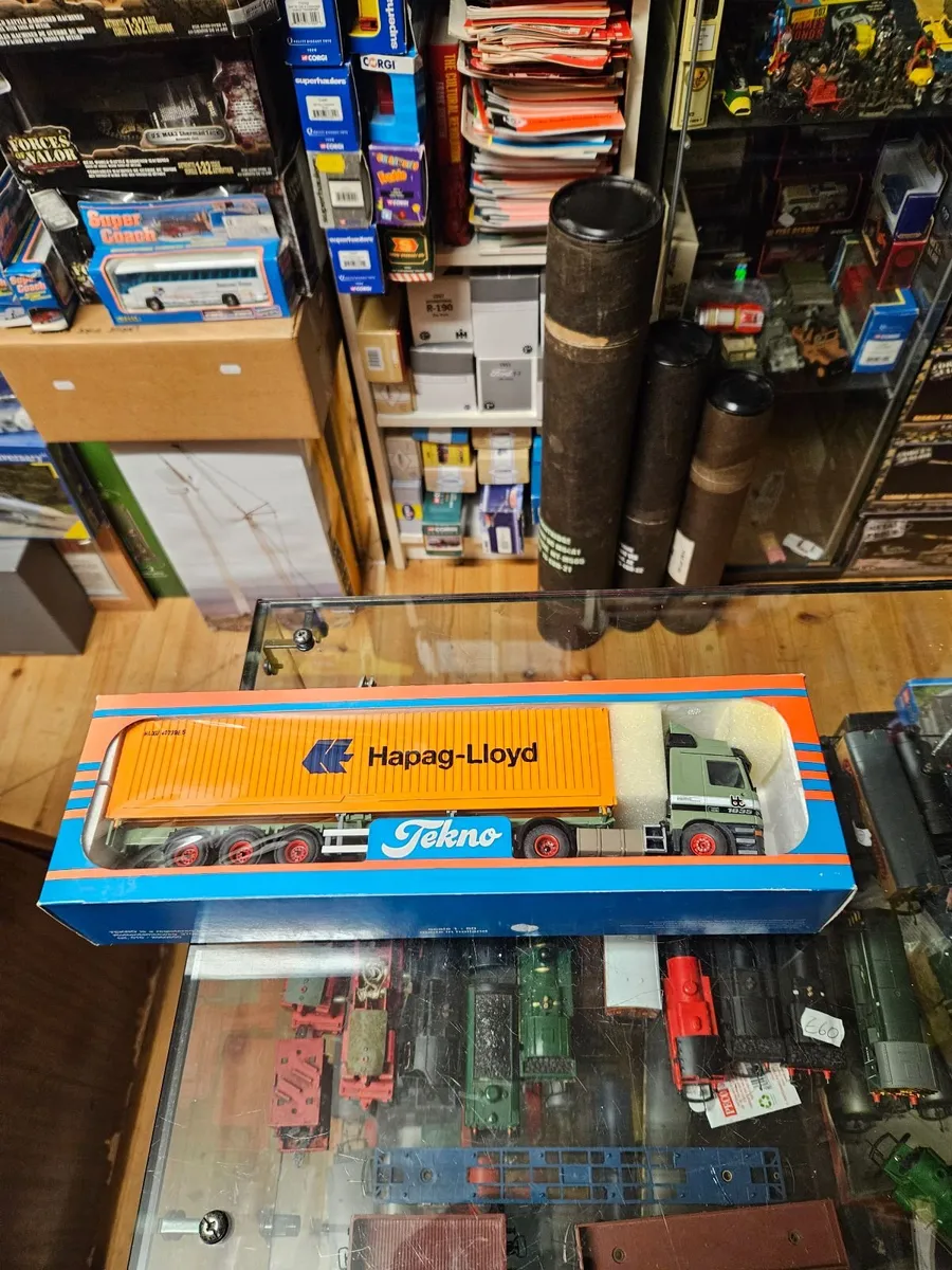 Corgi Tekno 1.50 scale Truck - Image 3