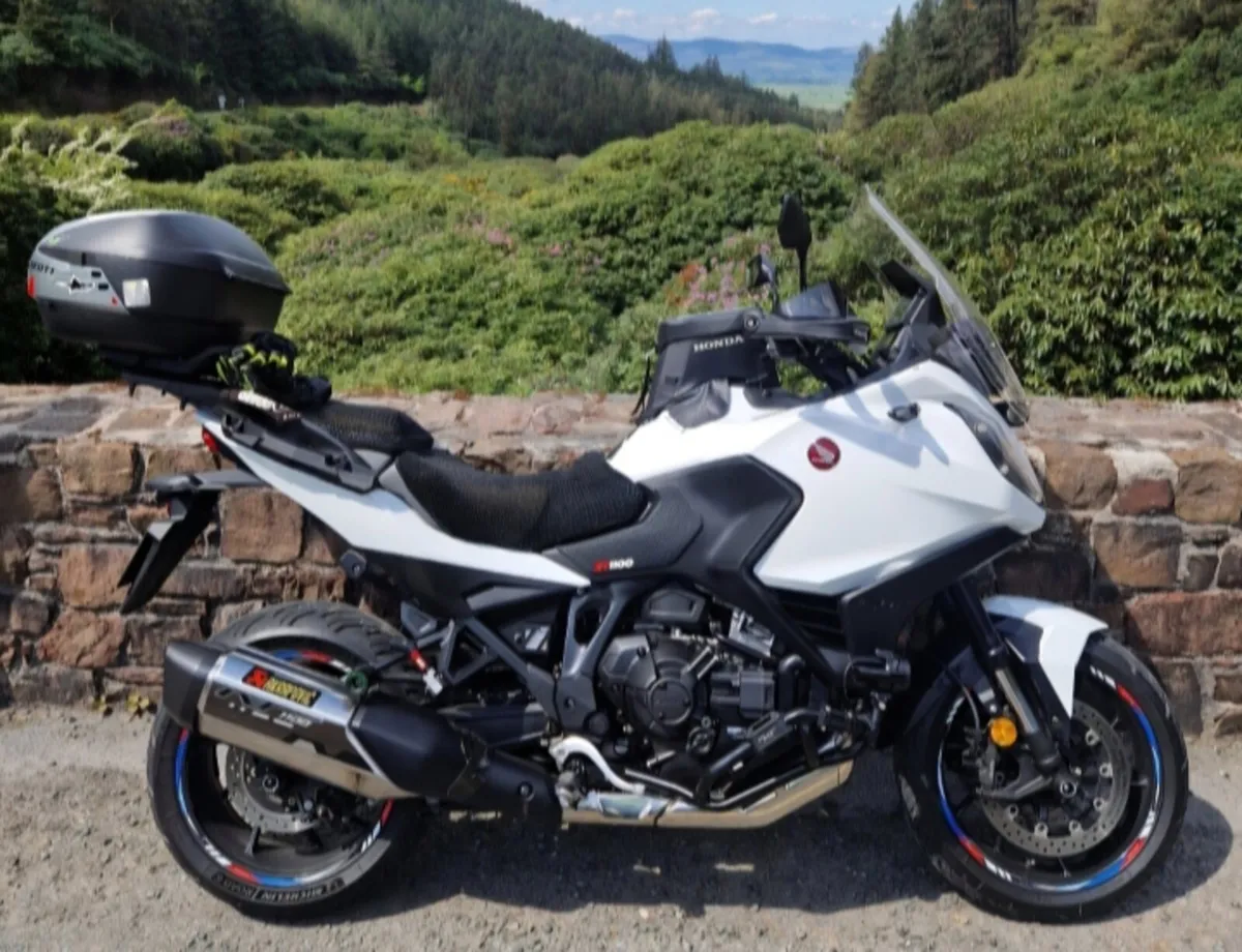 Honda NT 1100 DCT Year 2022 - Image 1