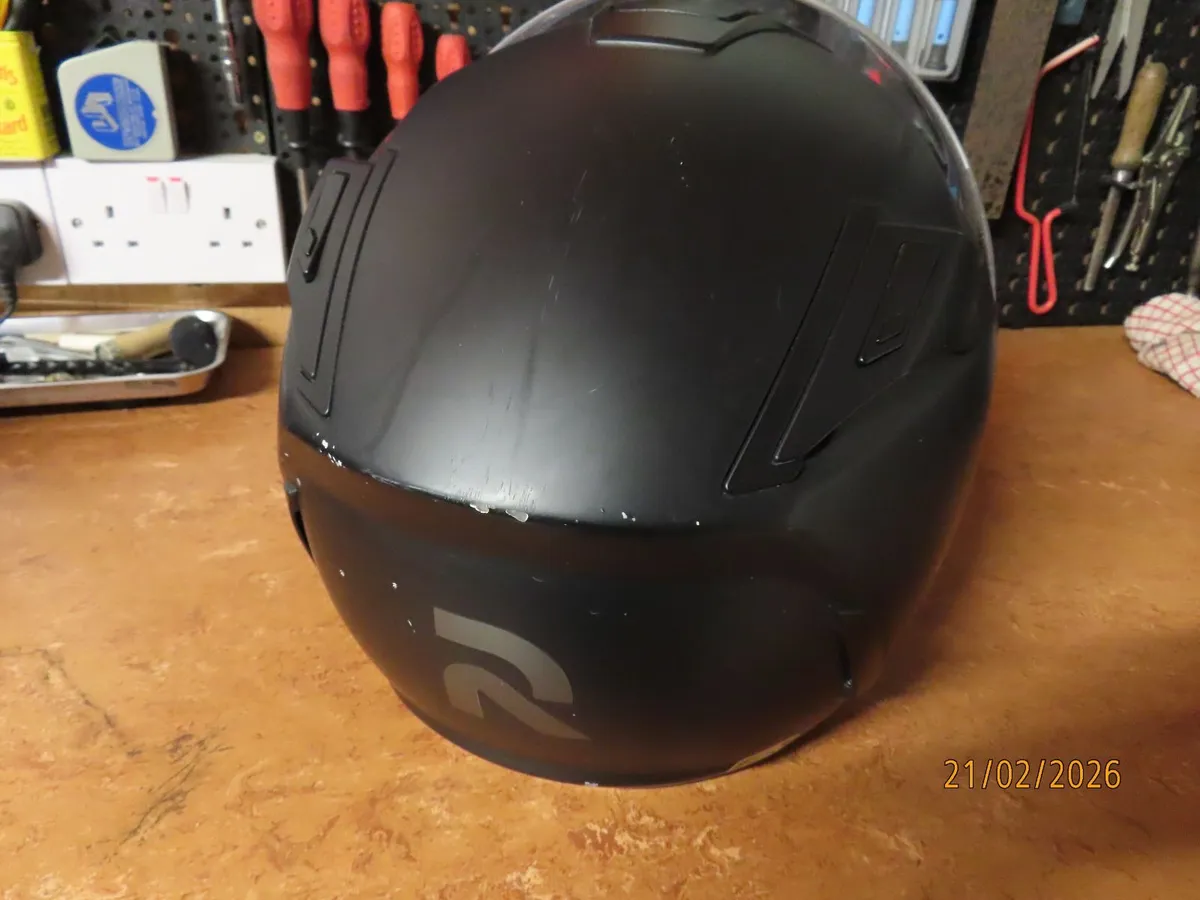Motorcycle Helmets - Image 4