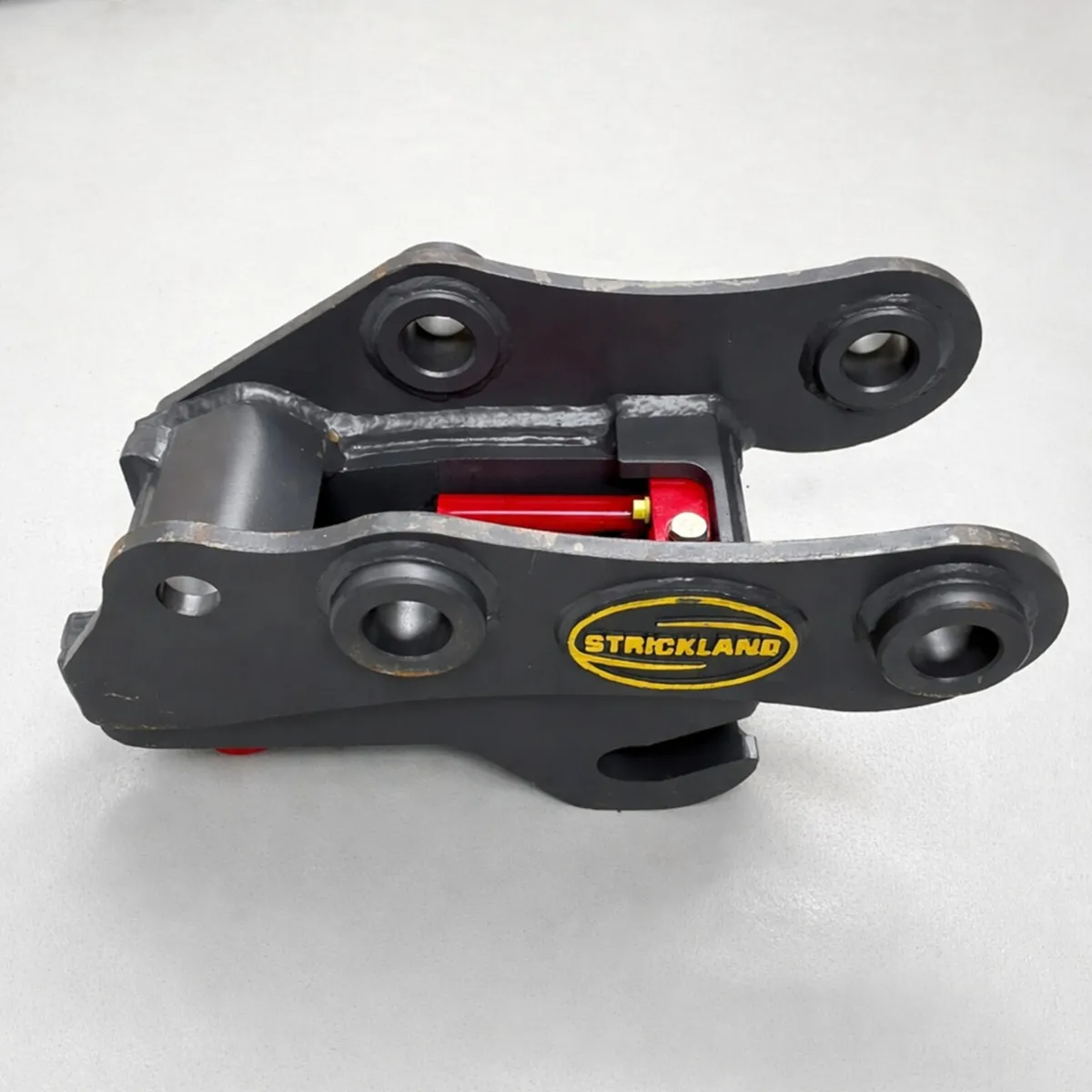 6t-9t Strickland Hydraulic Hitches - Image 3