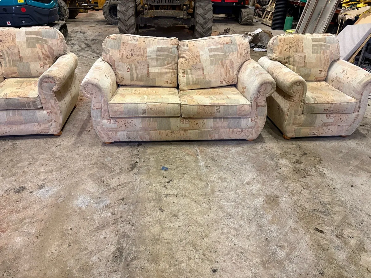 Sofa bed/Couch - Image 4