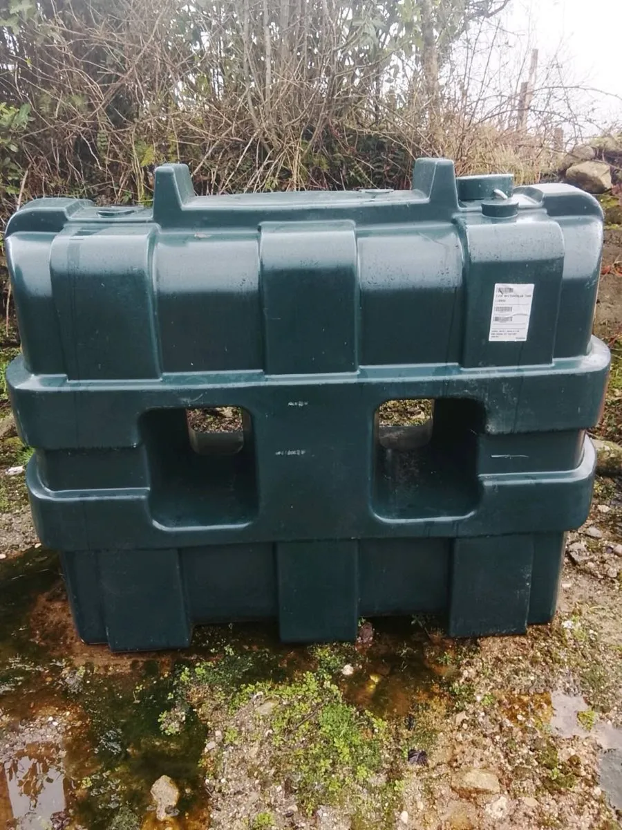 Oil tank - Image 2