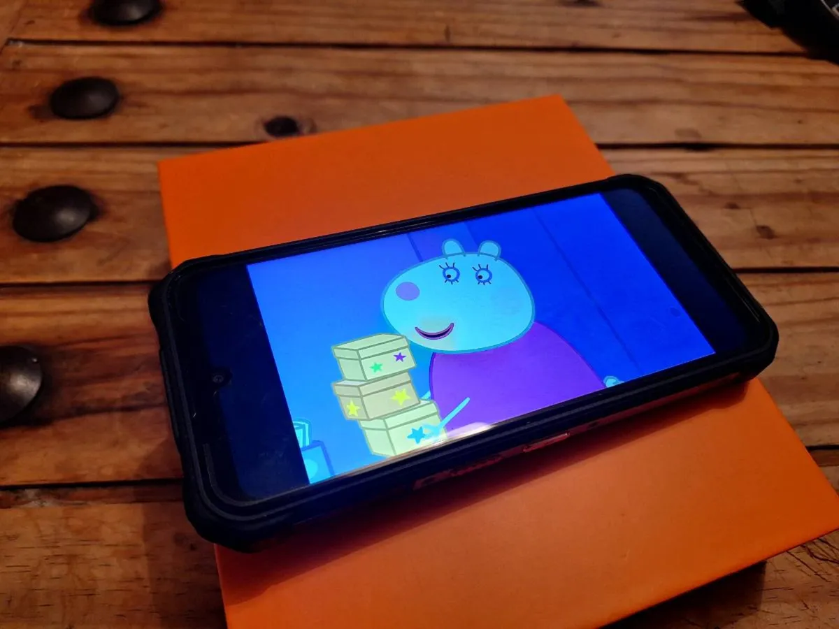 NEW Children's phone - Image 1