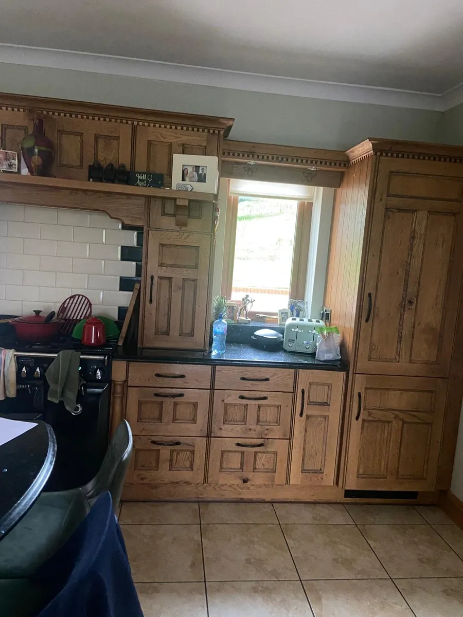 Oak kitchen - Image 4