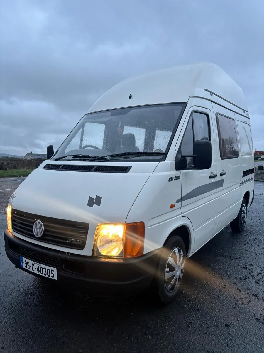 Volkswagen LT28 reimo by Westfalia 4 berth - Image 2