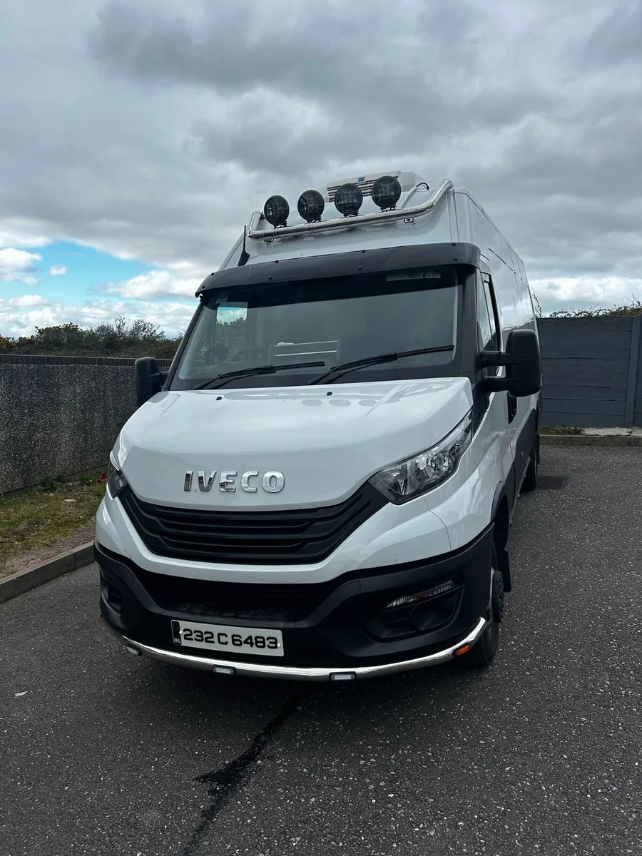 Iveco Daly 35 fridge van - Image 1