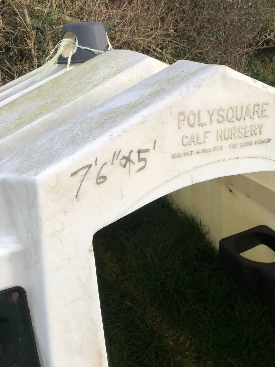 Calf hutch - Image 3