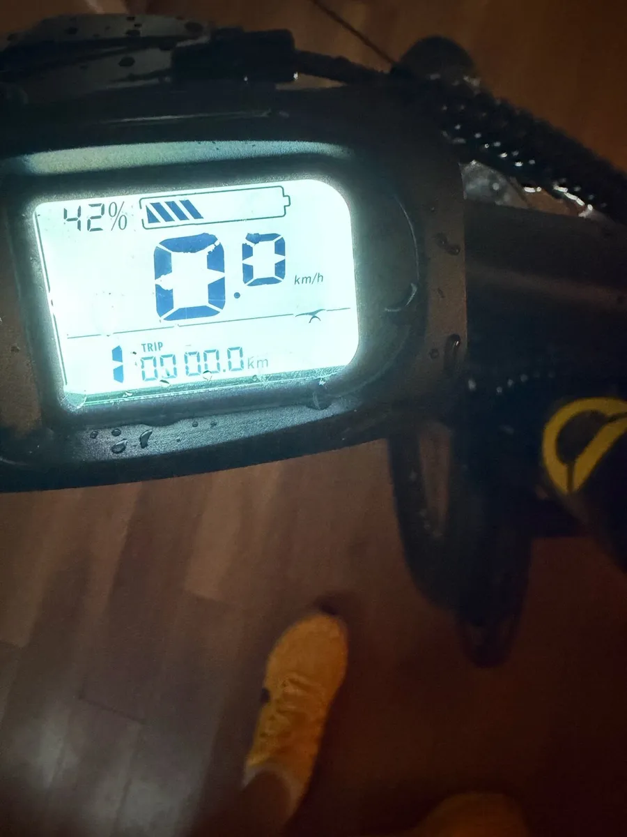 Aairsk GT300 Electric Bicycle - Image 4