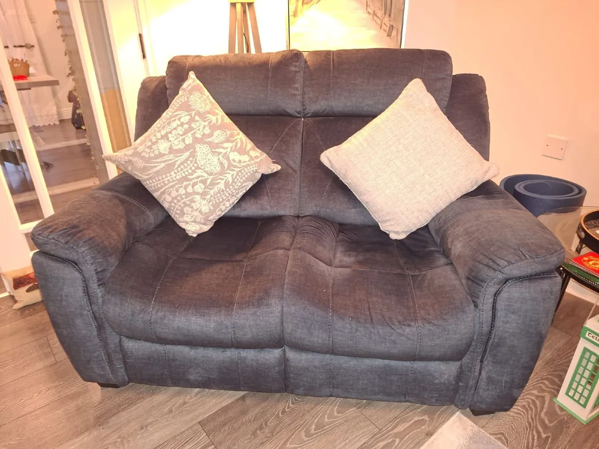 2 seater sofa - Image 3