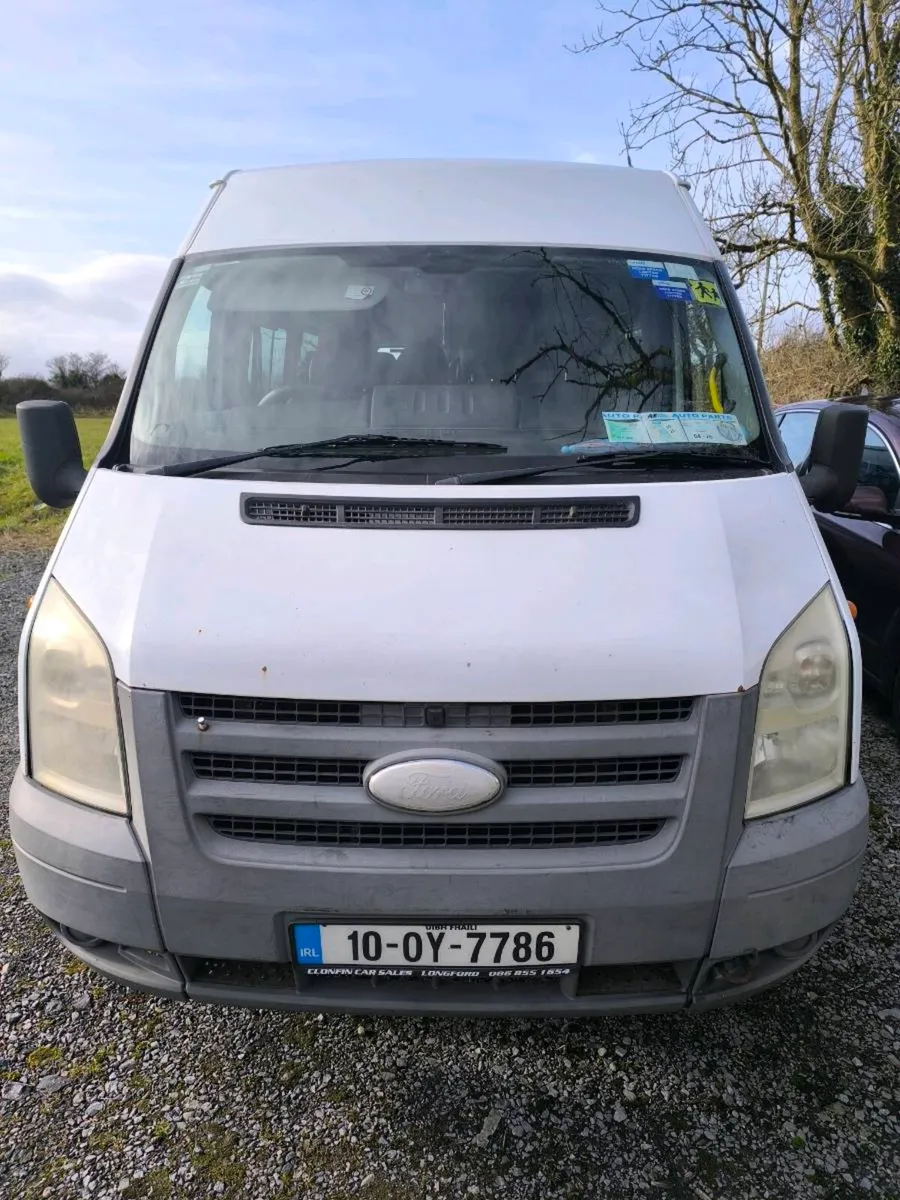 Ford transit minibus 16 seater - Image 1