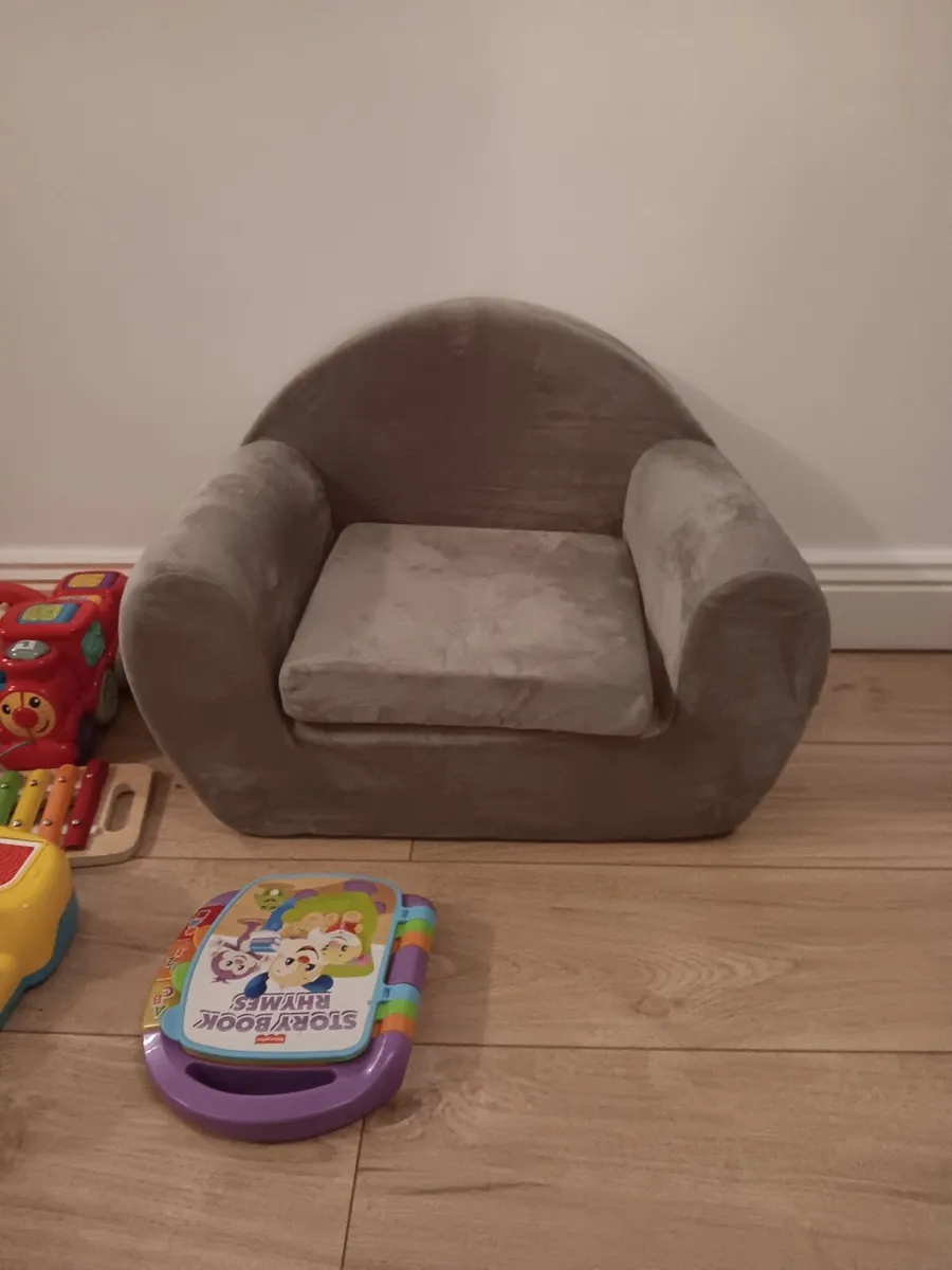 Toddler armchair