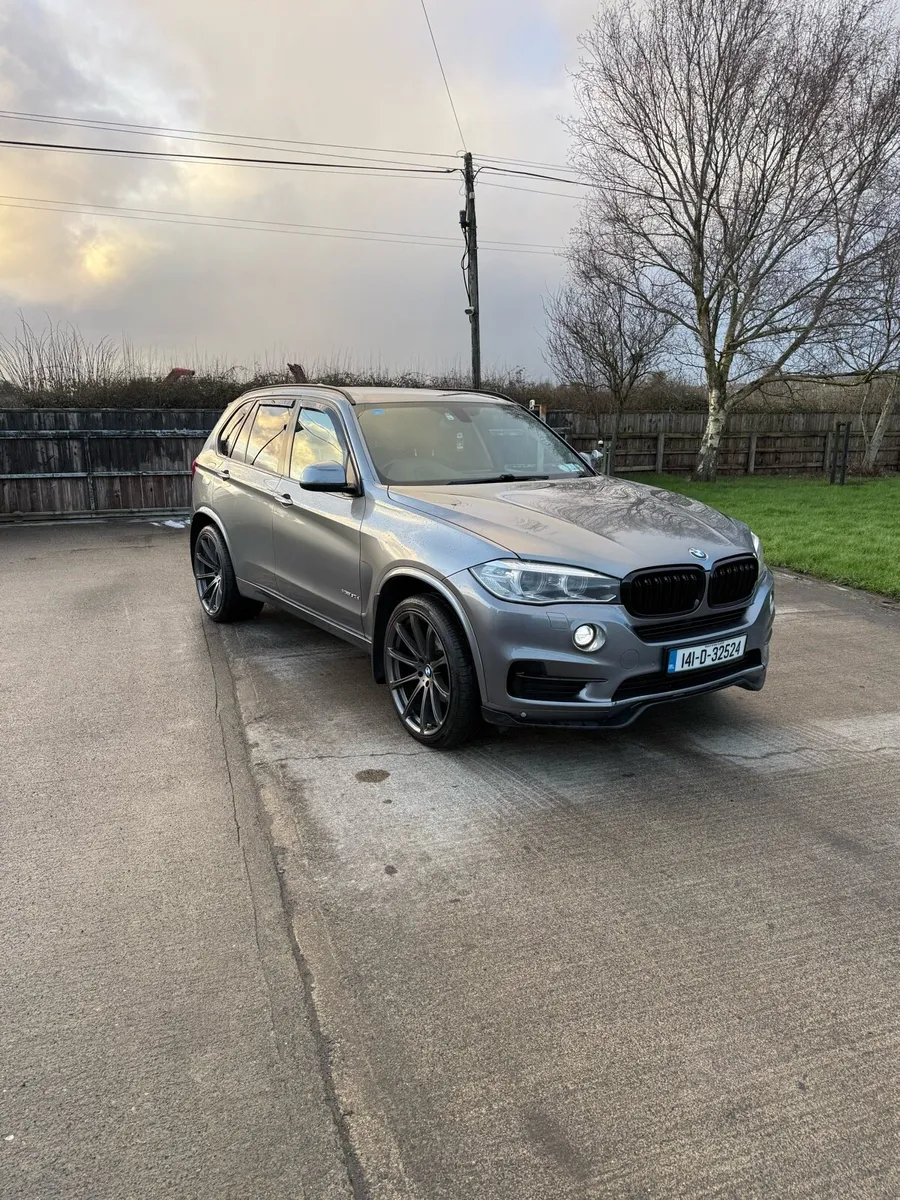 BMW x5 - Image 1