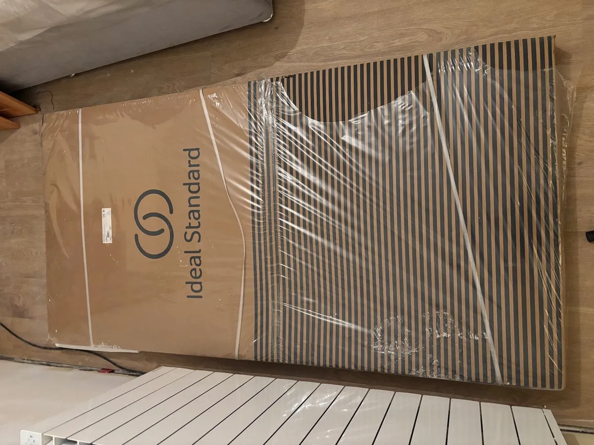 Sliding Shower Door - Image 3