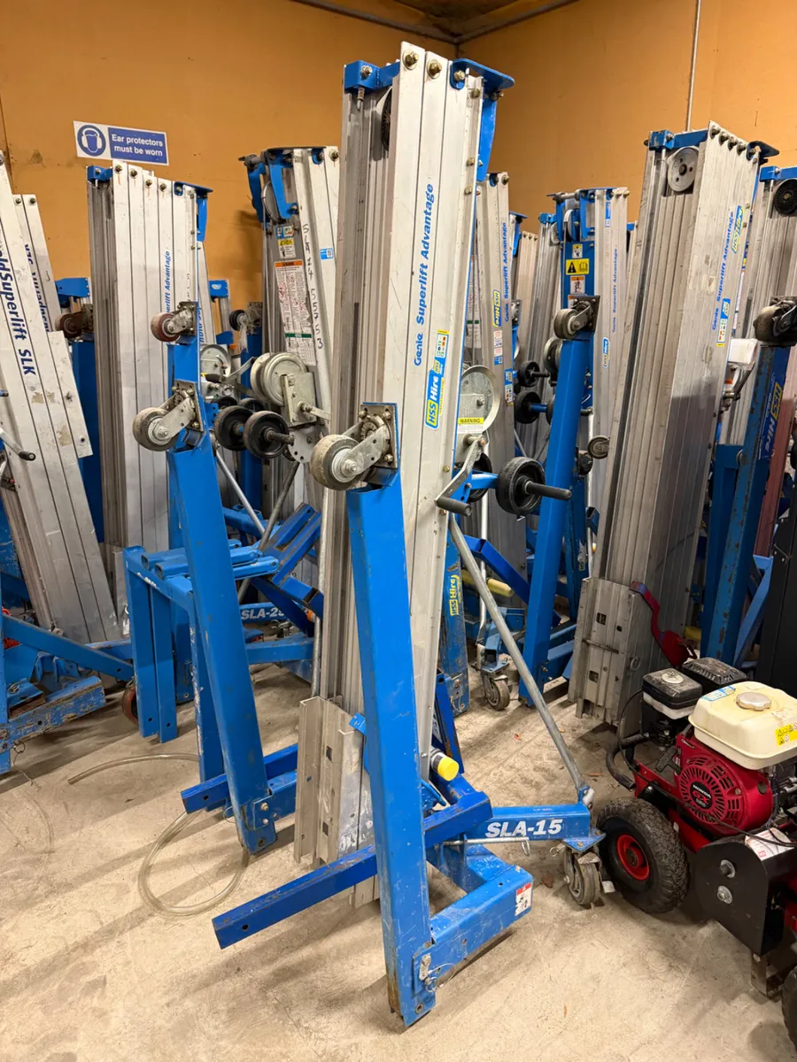 Genie SL Stackers - Image 2